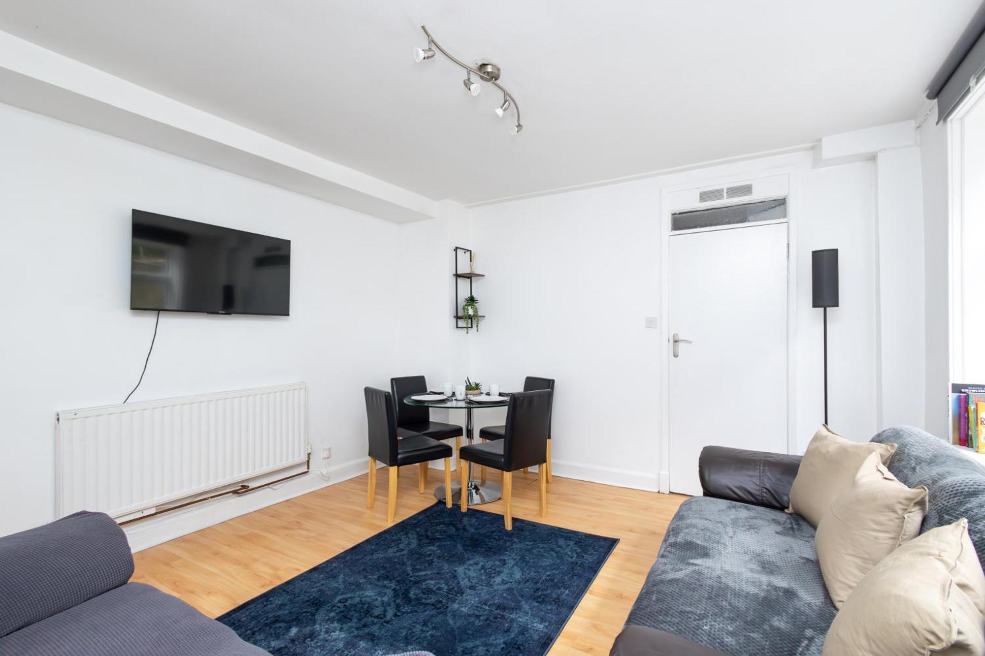 Spacious 3 Bedroom Ground Floor Apartment - 10 Mins From City Centre 利兹 外观 照片